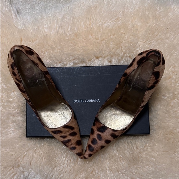 Dolce & Gabbana Leopard Print Heels - Picture 8 of 8